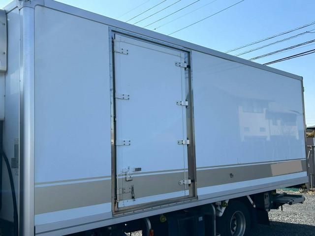 Isuzu FORWARD 2019-01 6050445-6