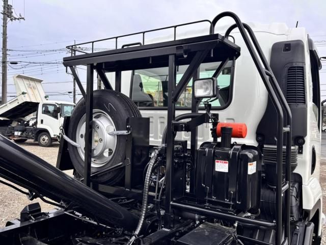 Isuzu FORWARD 2025-07 6050424-14