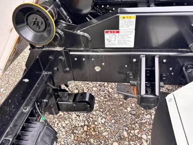 Isuzu FORWARD 2025-07 6050424-29