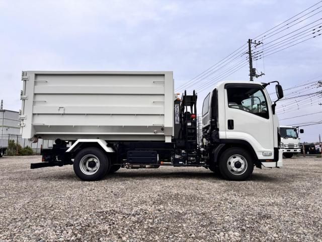 Isuzu FORWARD 2025-07 6050424-3