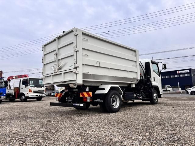 Isuzu FORWARD 2025-07 6050424-4