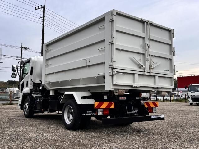 Isuzu FORWARD 2025-07 6050424-6