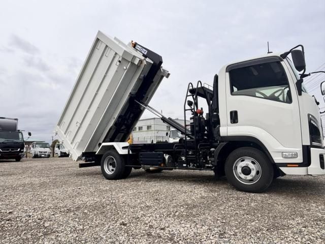 Isuzu FORWARD 2025-07 6050424-8