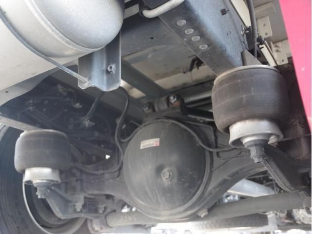 Isuzu FORWARD 2024-03 6050416-9