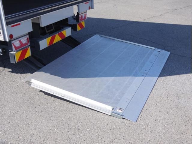 Isuzu FORWARD 2024-03 6050416-12