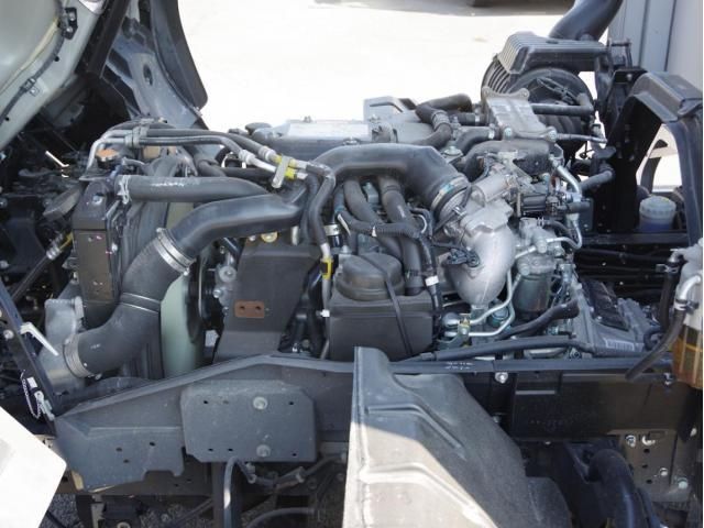 Isuzu FORWARD 2024-03 6050416-29