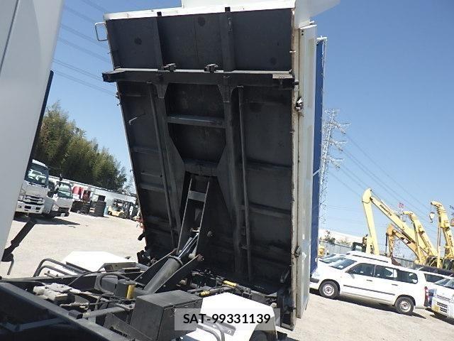 Isuzu FORWARD 2018-09 6214854-10