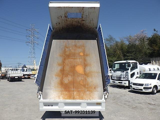 Isuzu FORWARD 2018-09 6214854-17