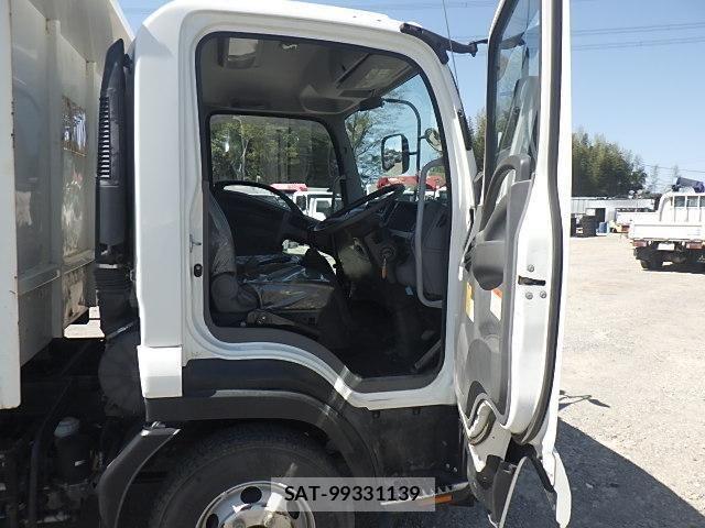 Isuzu FORWARD 2018-09 6214854-19