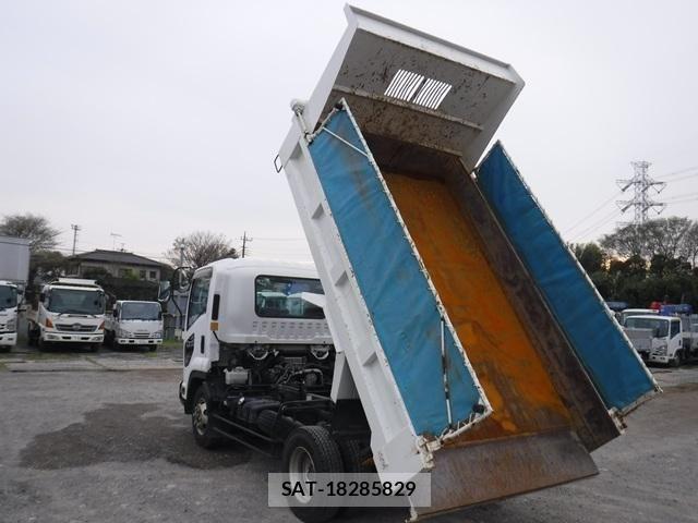 Isuzu FORWARD 2017-10 6214853-12