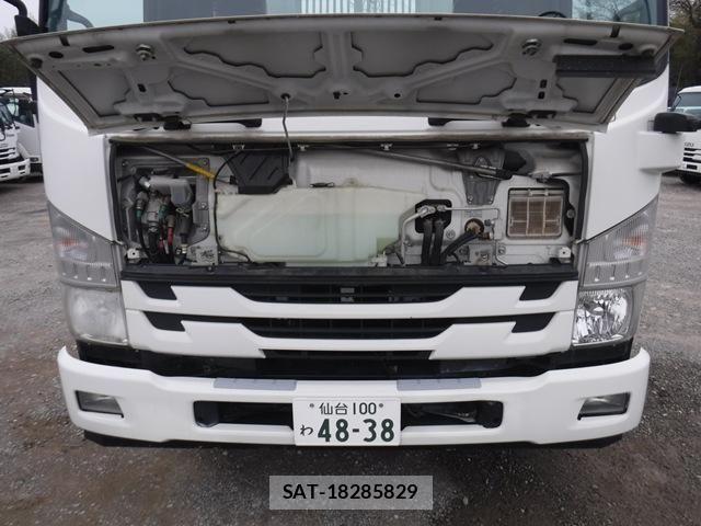 Isuzu FORWARD 2017-10 6214853-21