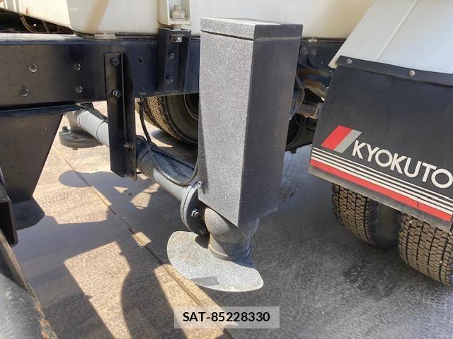 Isuzu FORWARD 2018-02 6214864-14