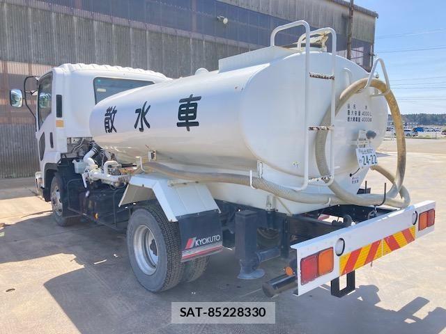 Isuzu FORWARD 2018-02 6214864-22