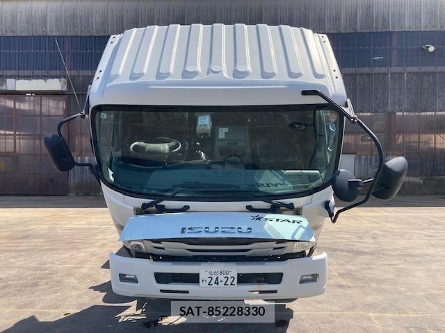Isuzu FORWARD 2018-02 6214864-4