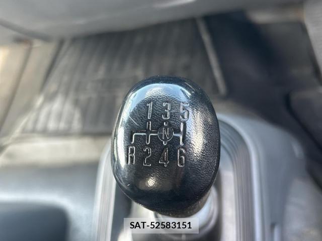 Isuzu FORWARD 2012-01 6244137-16