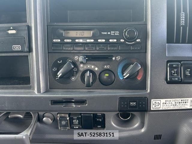 Isuzu FORWARD 2012-01 6244137-17