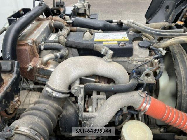 Isuzu FORWARD 2020-06 6244140-18