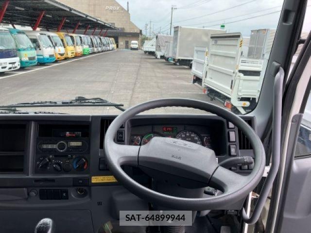 Isuzu FORWARD 2020-06 6244140-20
