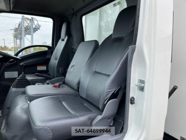 Isuzu FORWARD 2020-06 6244140-26