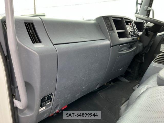 Isuzu FORWARD 2020-06 6244140-27