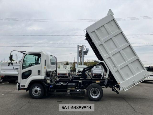 Isuzu FORWARD 2020-06 6244140-4
