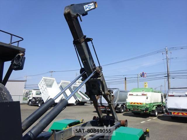 Isuzu FORWARD 2012-07 6264148-10