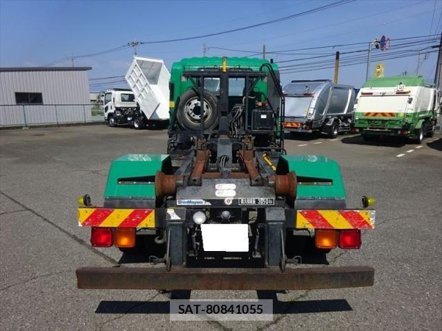 Isuzu FORWARD 2012-07 6264148-11