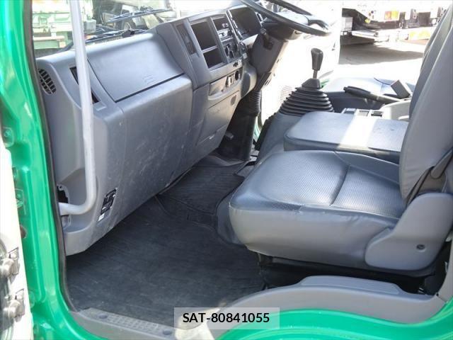 Isuzu FORWARD 2012-07 6264148-26
