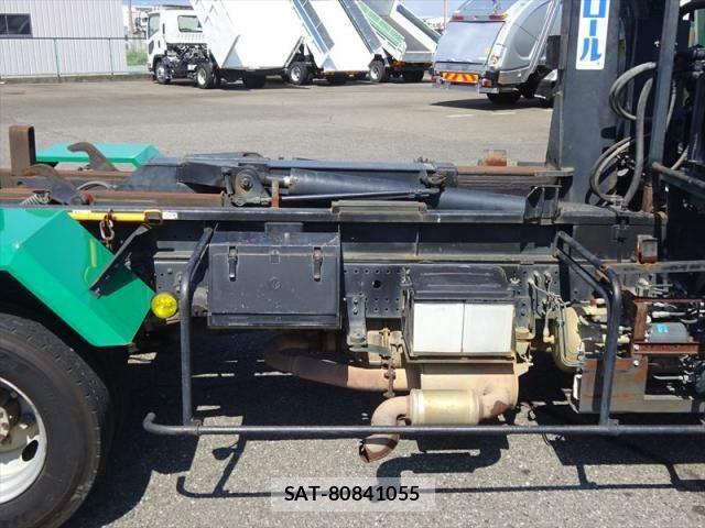 Isuzu FORWARD 2012-07 6264148-7