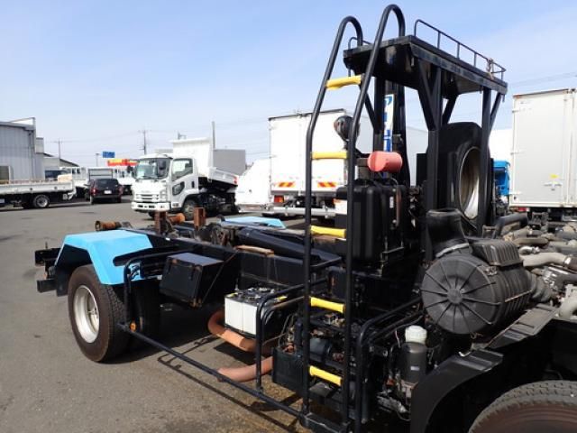 Isuzu FORWARD 2017-10 6274341-18