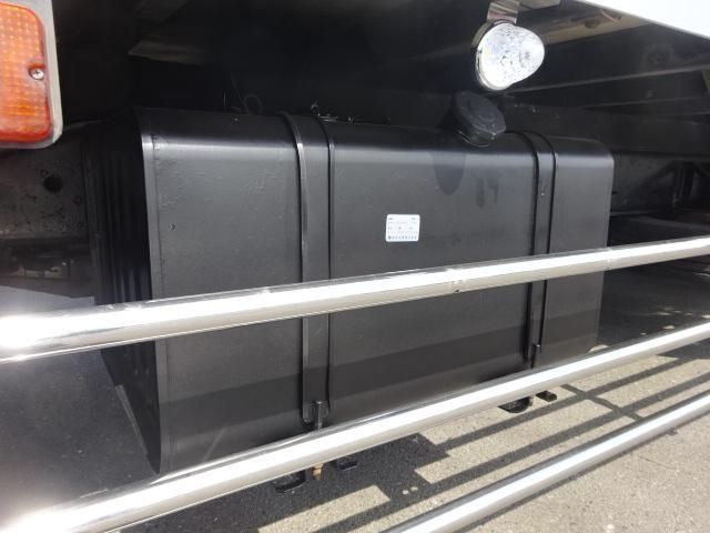 Isuzu FORWARD 2008-03 6274339-23