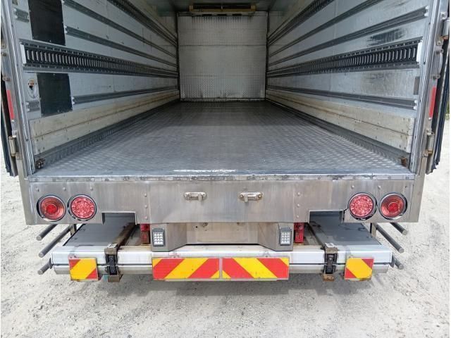 Isuzu FORWARD 2018-03 6274342-19