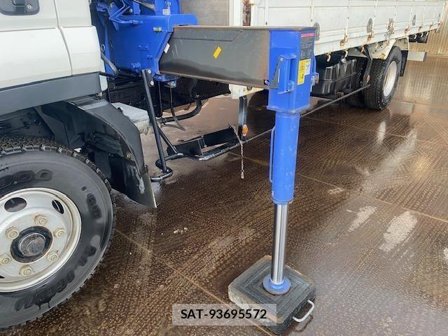 Isuzu FORWARD 2017-12 6304180-15
