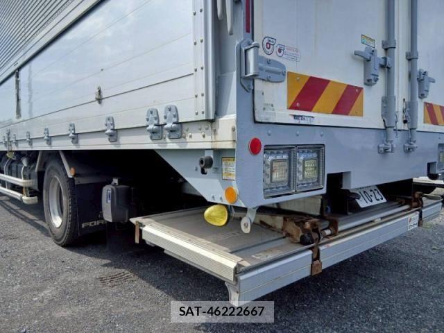 Isuzu FORWARD 2019-06 6497912-14