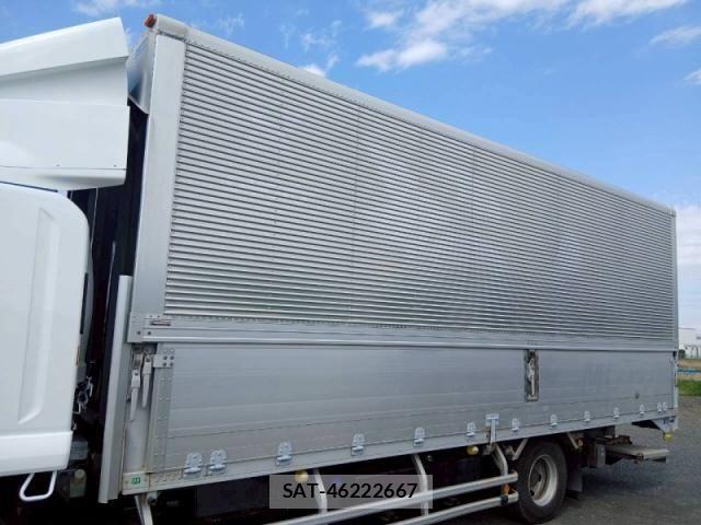 Isuzu FORWARD 2019-06 6497912-17