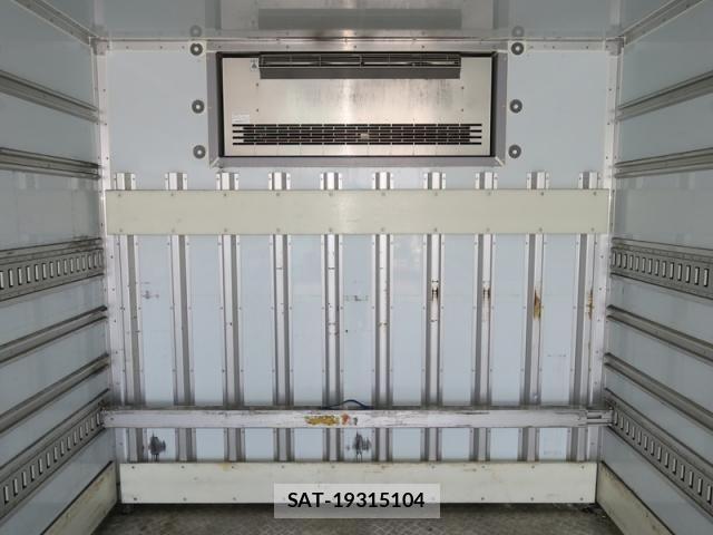 Isuzu FORWARD 2023-01 6497853-10