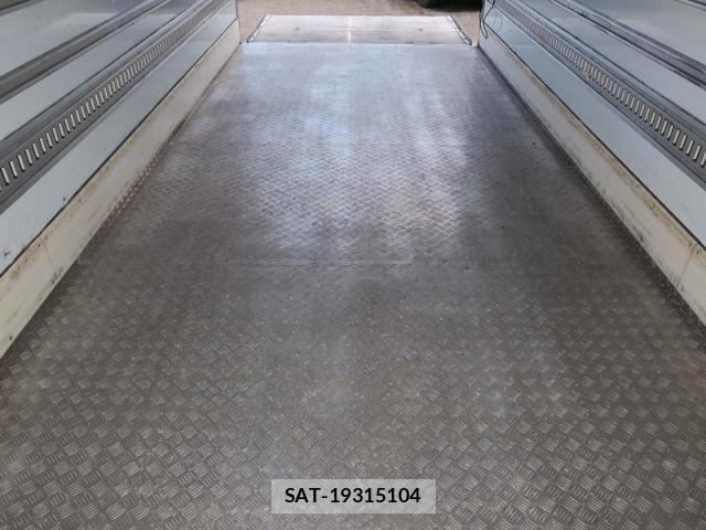 Isuzu FORWARD 2023-01 6497853-11