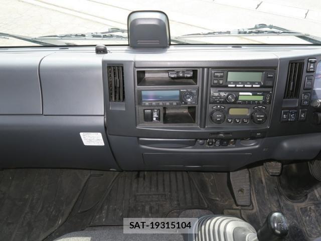 Isuzu FORWARD 2023-01 6497853-28