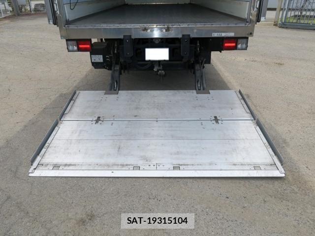 Isuzu FORWARD 2023-01 6497853-8