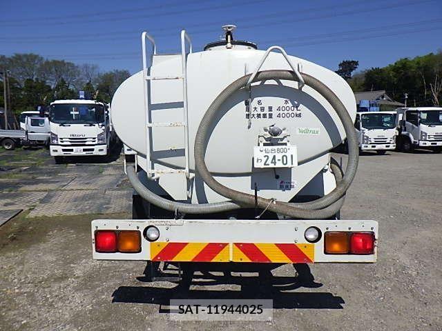 Isuzu FORWARD 2018-01 6497926-2