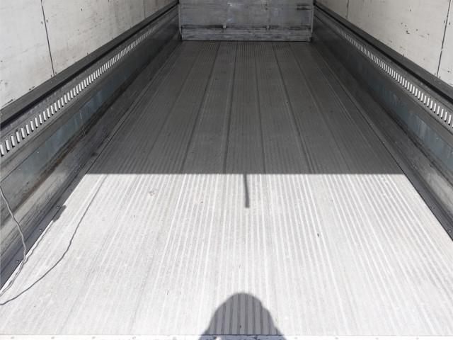 Isuzu FORWARD 2015-12 6530331-19