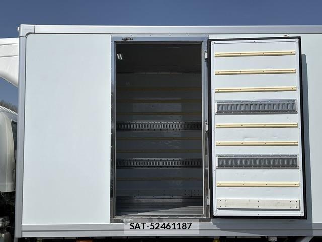 Isuzu FORWARD 2018-10 6526196-11