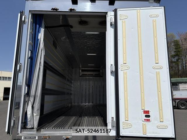 Isuzu FORWARD 2018-10 6526196-17