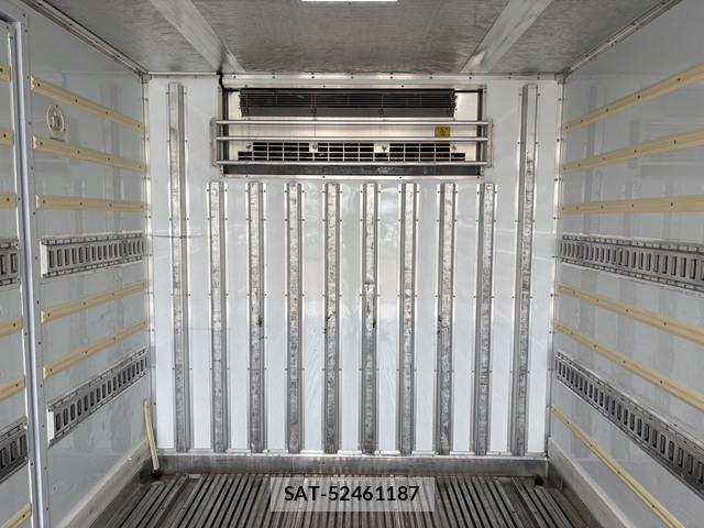 Isuzu FORWARD 2018-10 6526196-29