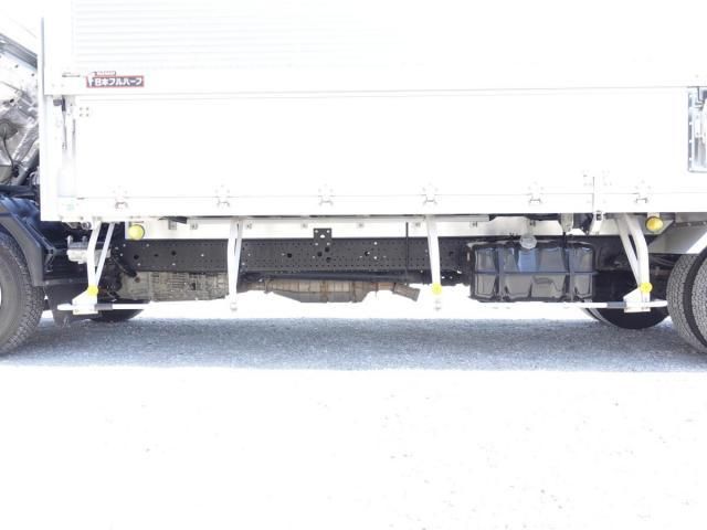 Isuzu FORWARD 2015-12 6530329-25