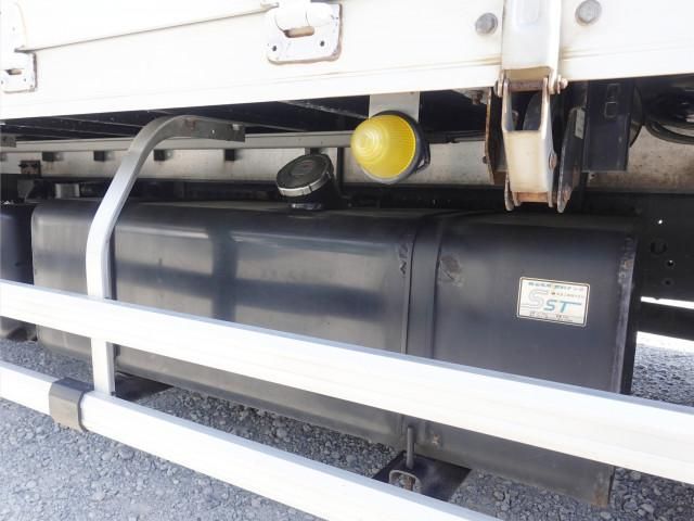 Isuzu FORWARD 2019-07 6530335-23