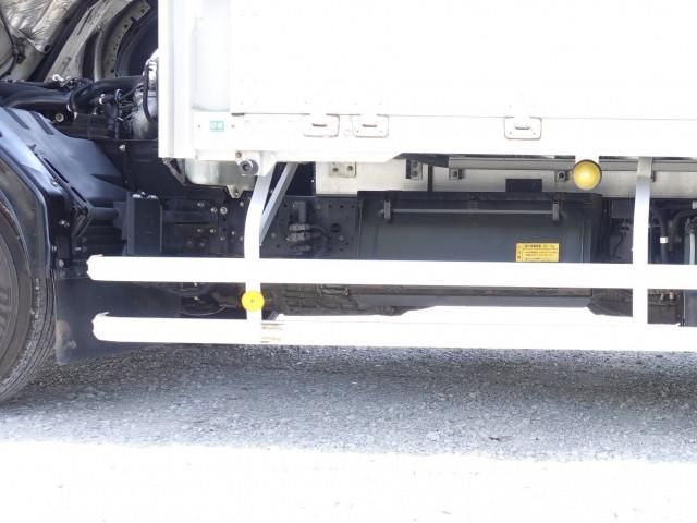 Isuzu FORWARD 2019-07 6530335-25