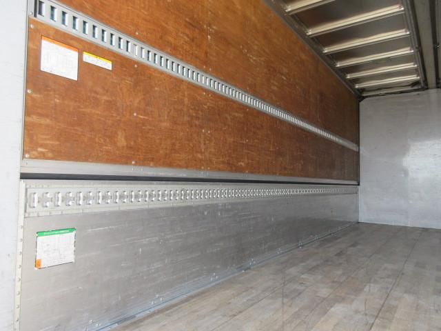 Isuzu FORWARD 2017-01 6530307-9