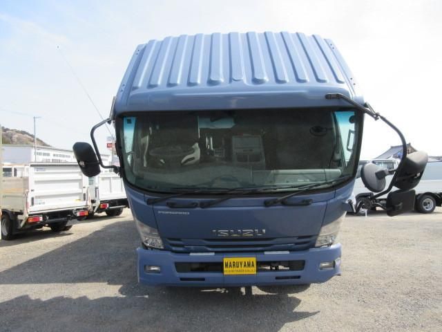 Isuzu FORWARD 2017-01 6530307-10