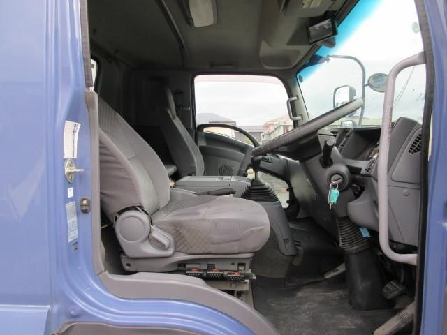 Isuzu FORWARD 2017-01 6530307-11